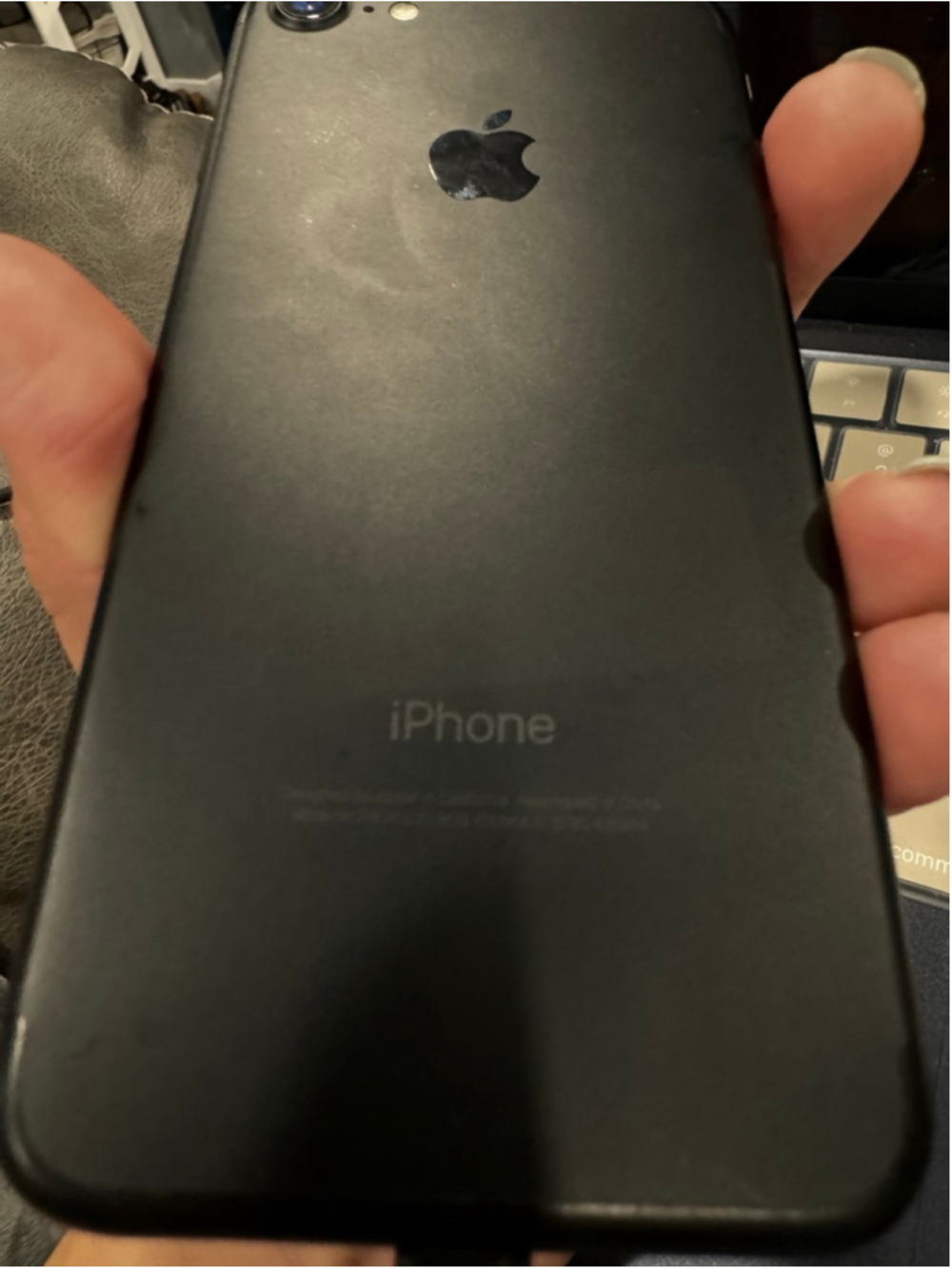 Apple iPhone 7 32GB Black Factory Unlocked Smartphone – 80% Battery Health - Picture 9 of 10